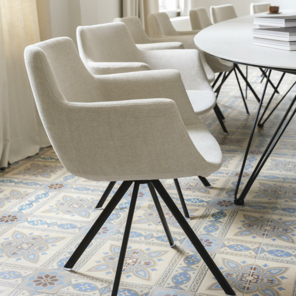 chaise pivotante joli chagall