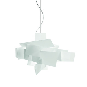 Lampe suspension de Foscarini qui permet de donner une personnalité à une pièce.