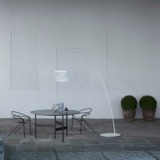 Twiggy-Grid-terra_room-set_day-Foscarini Lampe à pied Twiggy de la marque Foscarini