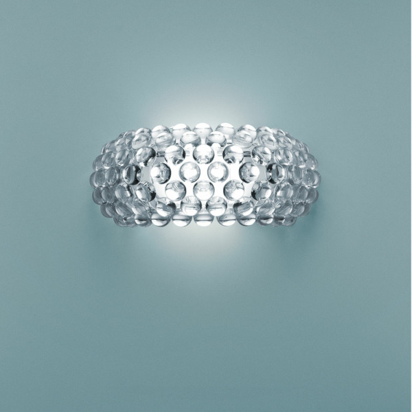 applique Caboche LED Foscarini L'applique Caboche LED de la marque italienne Foscarini. Lampe ornée de perles qui permet d'apporter une lumière scintillante.