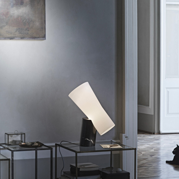 NILE_marbre-noir-Dordoni_Foscarini