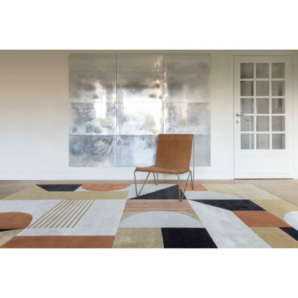 Limited_edition_Retro_Chic_RC36801_Golden_Rectangle_MD_H