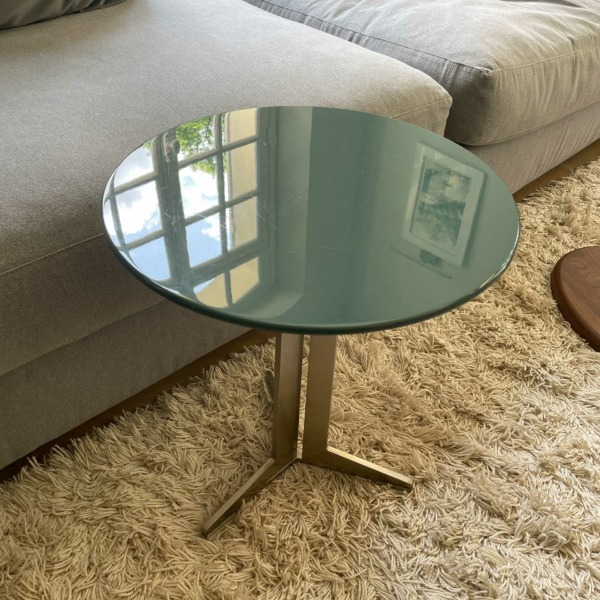 table_fly_flexform_showroom