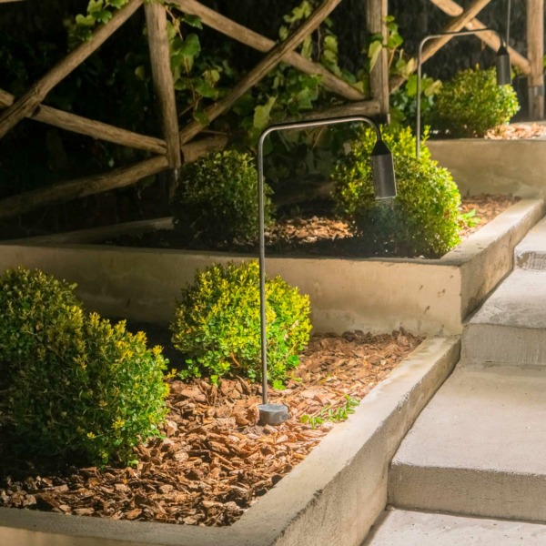 flamingo_bollard_16