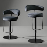 bonaldo-sedie-neuilly-too-main-slider-01-2