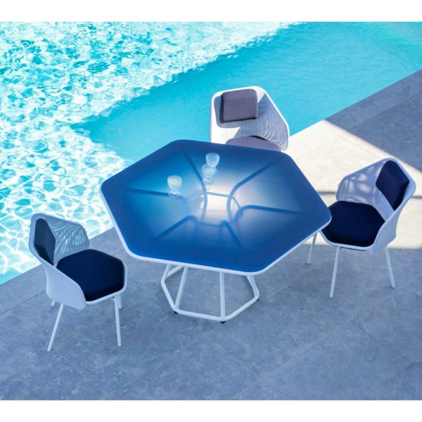 Ensemble-repas-bleu_4_Hive_EGO-Paris