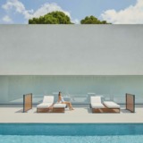 Gandia_blasco_partition-wall-dna-faux-wood-aluminium-rb001-150x111-grey-blue-ambience-image-6