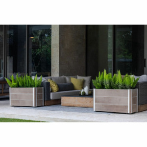 Tuuci_jardiniere_highland