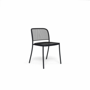 Emu chaise café